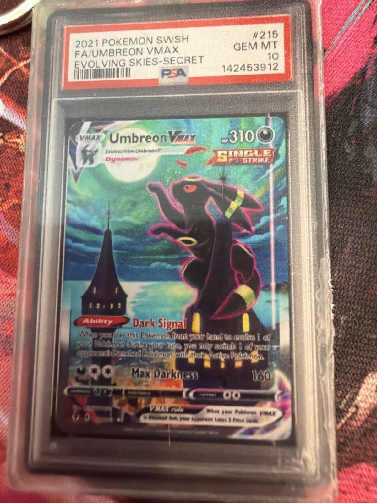 Umbreon VMAX 'Moonbreon' #215 Slab Keychain